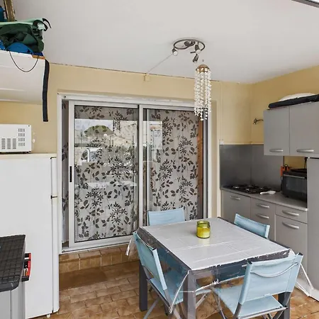 Avec Terrasse Et Parking Prive A Marseillan-plage - Fr-1-326-852 Apartment